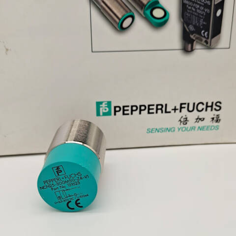PEPPERL+FUCHS/倍加福 电感式接近开关；NCN25-30GM50-Z4-V1 NCN25-30GM50-Z4-V1
