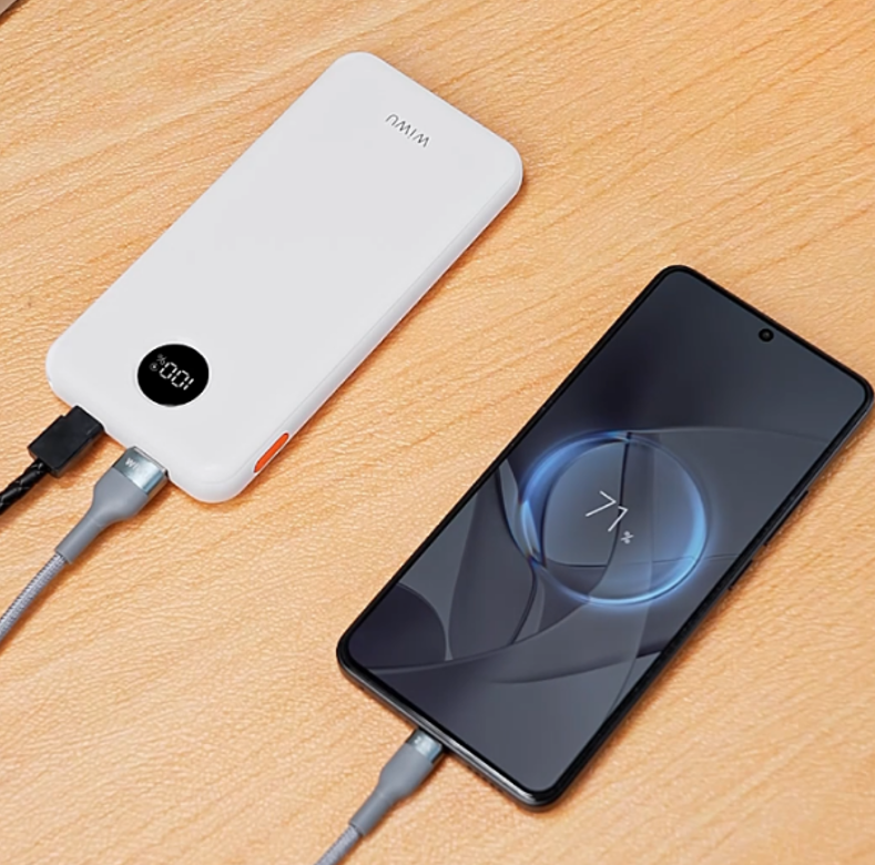 WiWU 优品系列移动电源 PN03